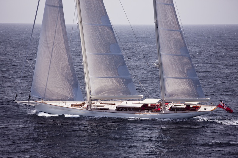 sailing yacht kamaxitha